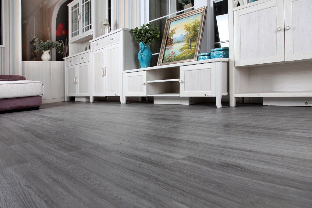 Những lý do nhiều nơi dùng chỉ dùng sàn nhựa giả gỗ