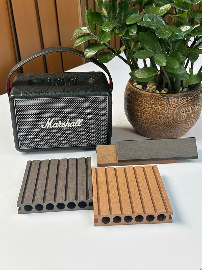 Tấm ốp nan song ngoài trời TONS-003